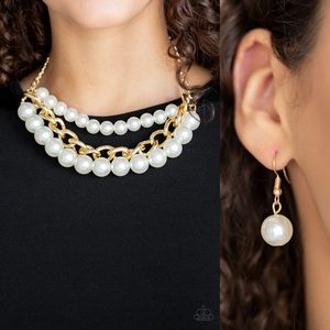 ❤️Empire State Empress Necklace Set